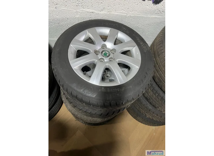 SKODA FABIA 2 Velgen 5x100 57.1 16 inch