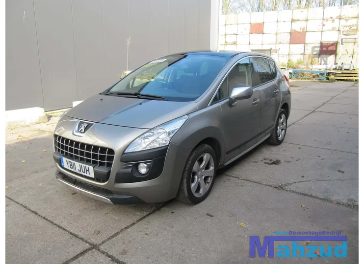 PEUGEOT 3008 ZWART GRIJS INTERIEUR COMPLEET