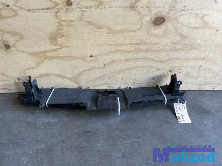 ford-focus-1-grille-19982005 — foto 2