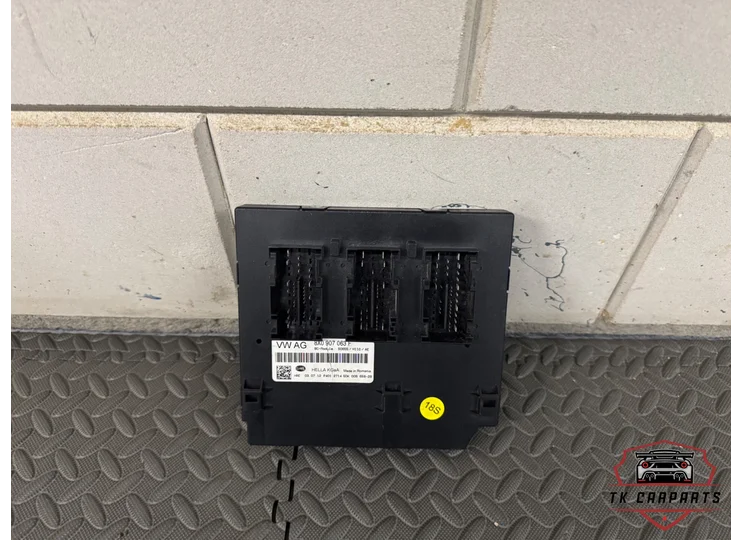 Audi A1 Body Control Module 8x0907063f