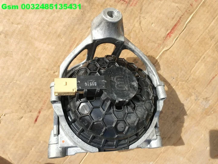 4m0199372fc-a5-motorsteun-a4-motorsteun-q5-q7-q8-a6-a7- — foto 6