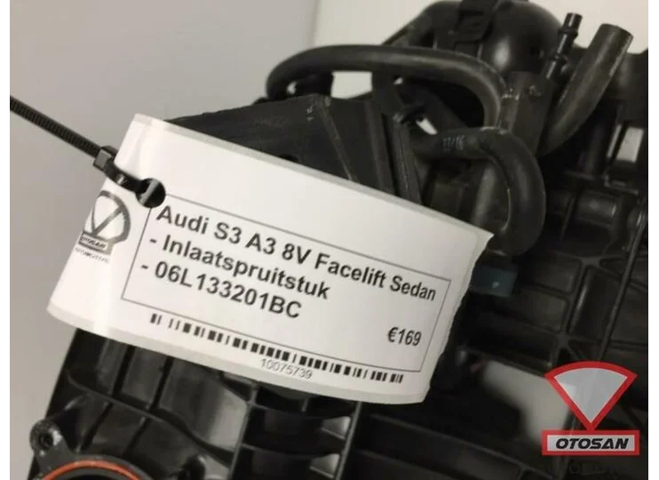 Audi S3 A3 8V Facelift Inlaatspruitstuk 06L133201BC