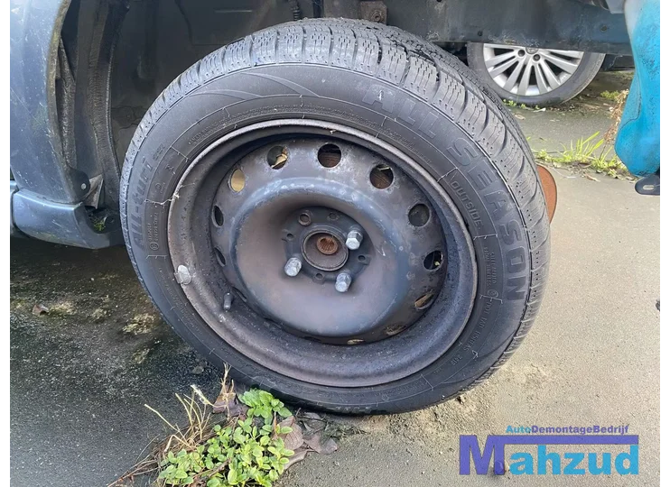 PEUGEOT CITROEN C2 velgen 4x108 65.1 15 inch (305)