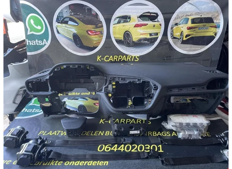 Airbagset Ford Fiesta MK8  Dashboard set zonder speaker