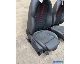 bmw-1-serie-f40-sport-interieur-zwart-leer-2019 — foto 8