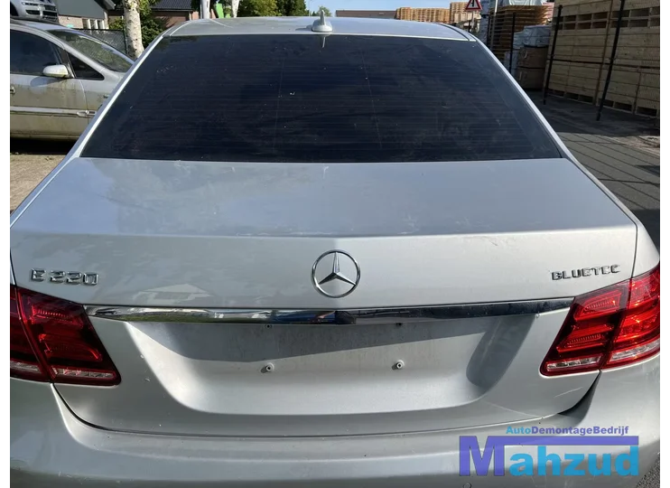 Mercedes W212 E KLASSE zilver 775 achterklep 2013-2016