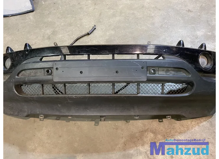 bmw-x5-e53-zwart-voorbumper-pdc-koplampsproeier