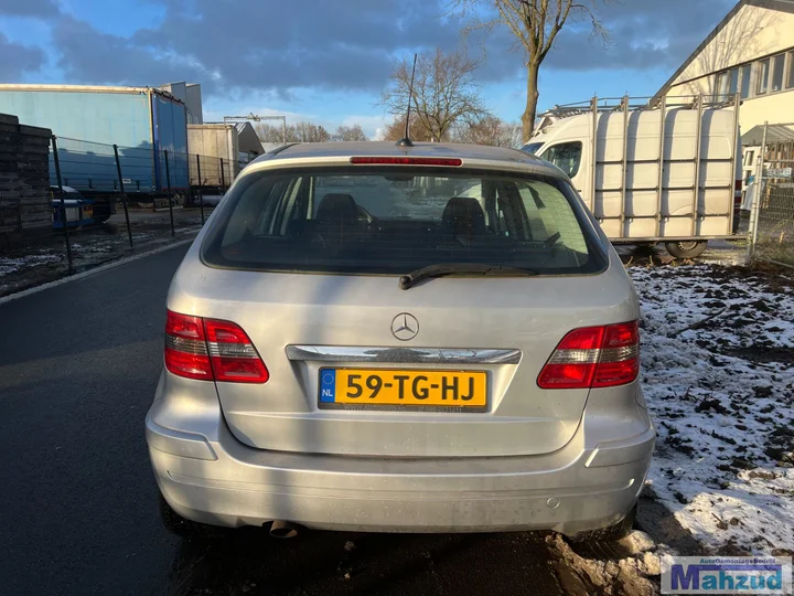 2006-mercedes-b-klasse-w245-b150-zilver-demontage-onderdelen — foto 6