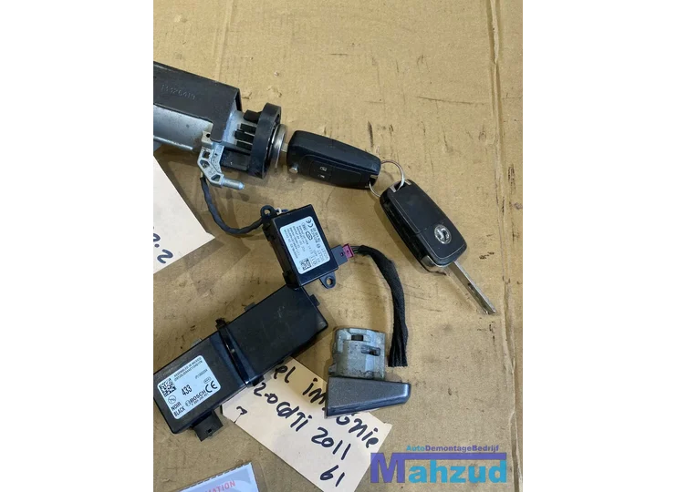 opel-insignia-a-slotenset-sleutelset-contactslot-set