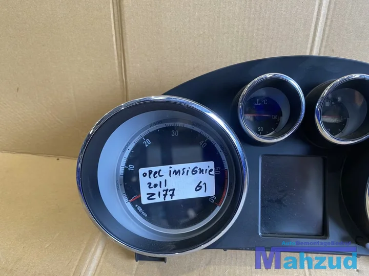opel-insignia-a-teller-kilometer-365903926-achd-engels — foto 2