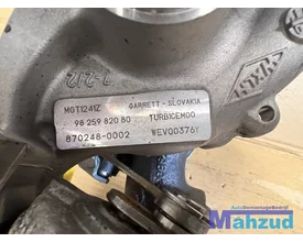 peugeot-5008-2-12-12v-turbo-2016-9825982080 — foto 4