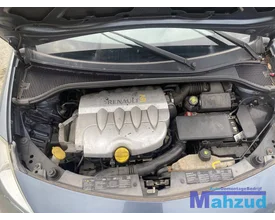 2006-renault-clio-2-14-16v-tej47-k4j-onderdelen-demontage — foto 21