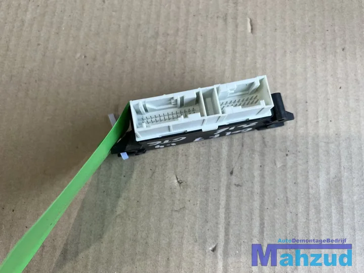 vw-golf-7-parkeersensor-pdc-module-20122021 — foto 3