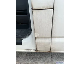 vw-transporter-t5-wit-lb9a-afdekkap-onder-tankklep-2003-2015