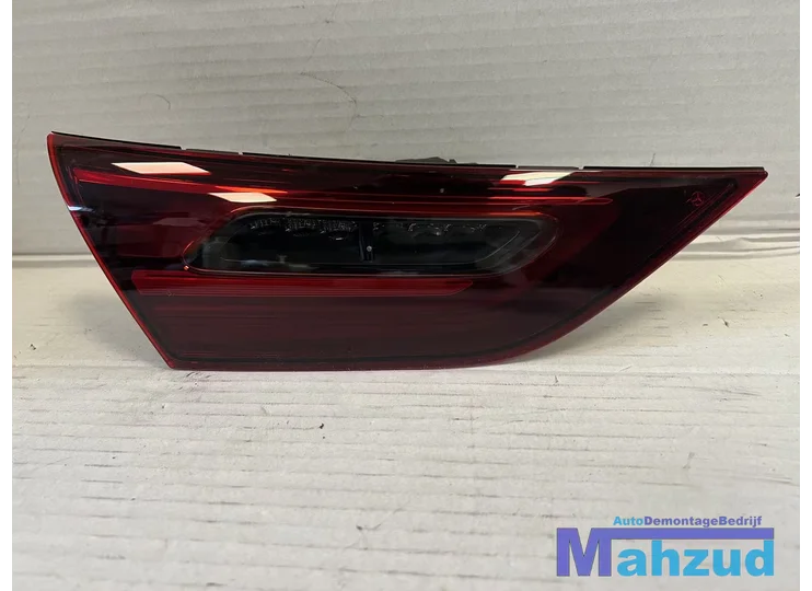 MERCEDES CLA X118 shootingbrake links binnen achterlicht 2019+