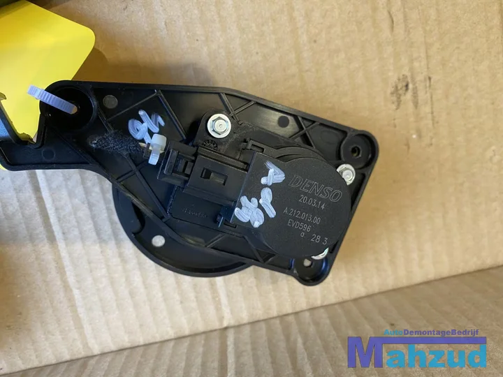 opel-adam-kachel-stelmotor-kachelklep-2012 — foto 4