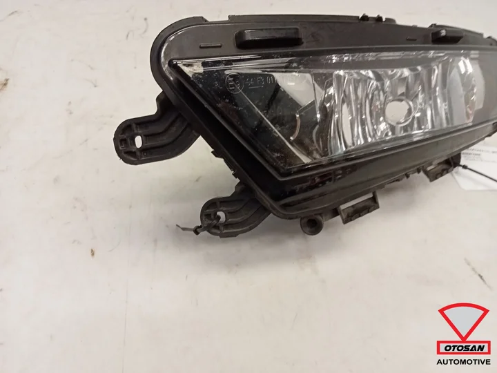 skoda-octavia-3-facelift-mistlamp-links-voor-5e0941699f — foto 2