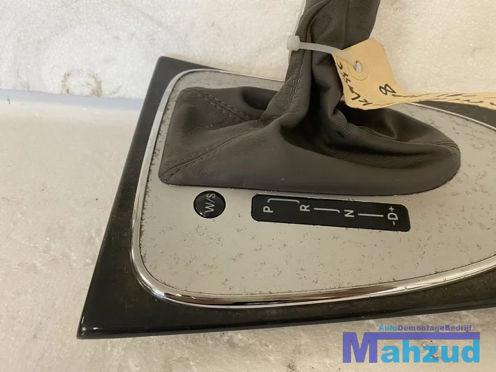 mercedes-e-klasse-w211-pookhoes-pookknop-a2115420126 — foto 2