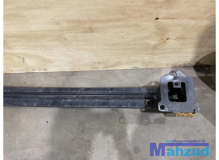 peugeot-207-bumperbalk-stootbalk-voor-20062015