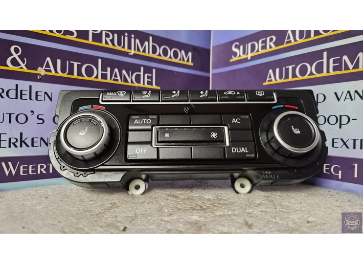 Volkswagen Golf VI (5K1) year 2010 Heater Control Panel