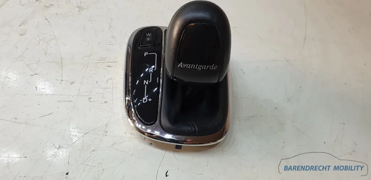 pookknop-pookhoes-w203-cklasse-mercedes-leder-a2032675910-automaat-origineel-gebruikt — foto 6