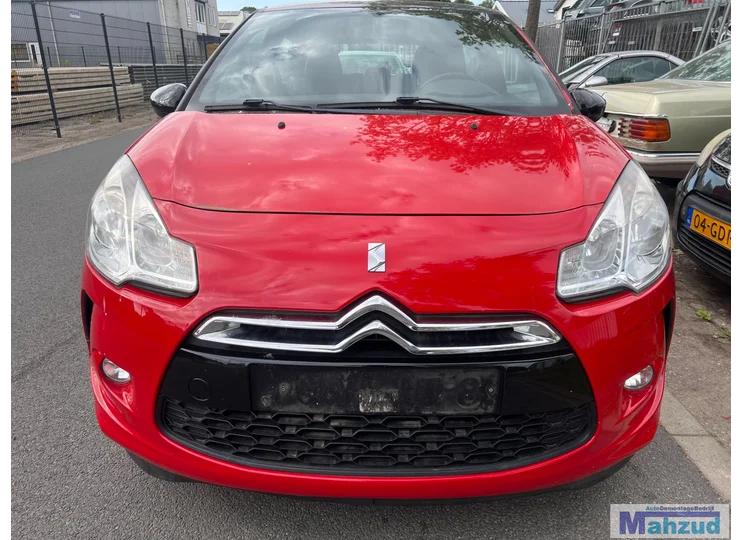 2010 CITROEN DS3 ROOD Voorkop front bumper koplamp motorkap