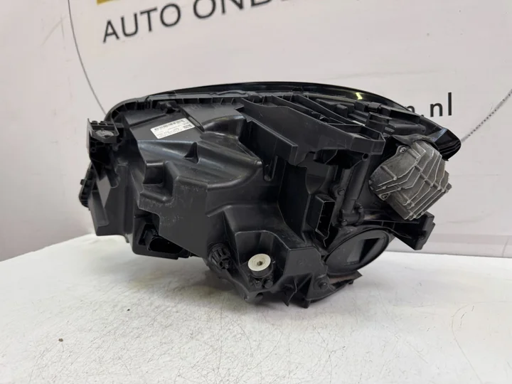 gla-w156-facelift-vol-led-koplamp-rechts-a1569067000 — foto 6