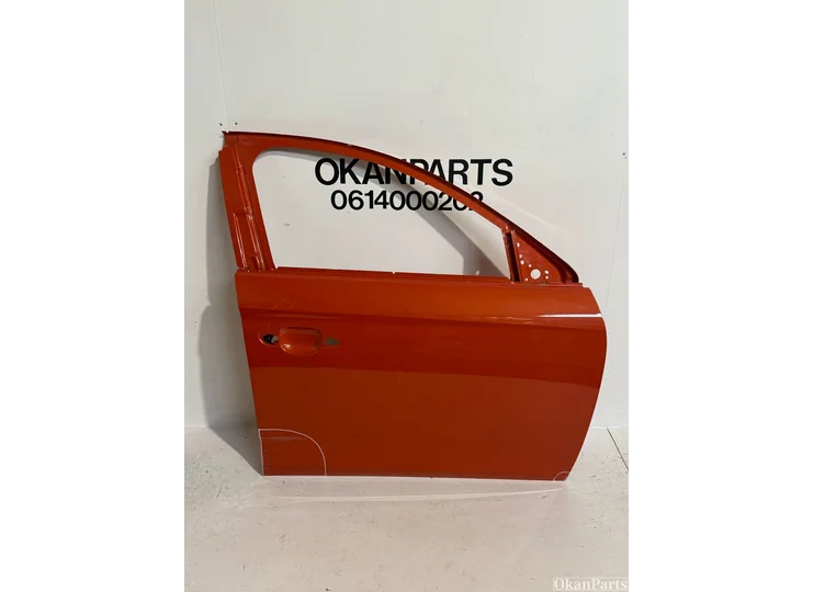 Porte avant droite côté droit de l'Opel Corsa F