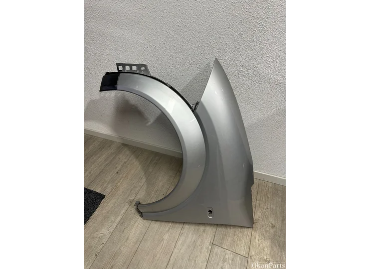 Audi A2 8Z left side screen left