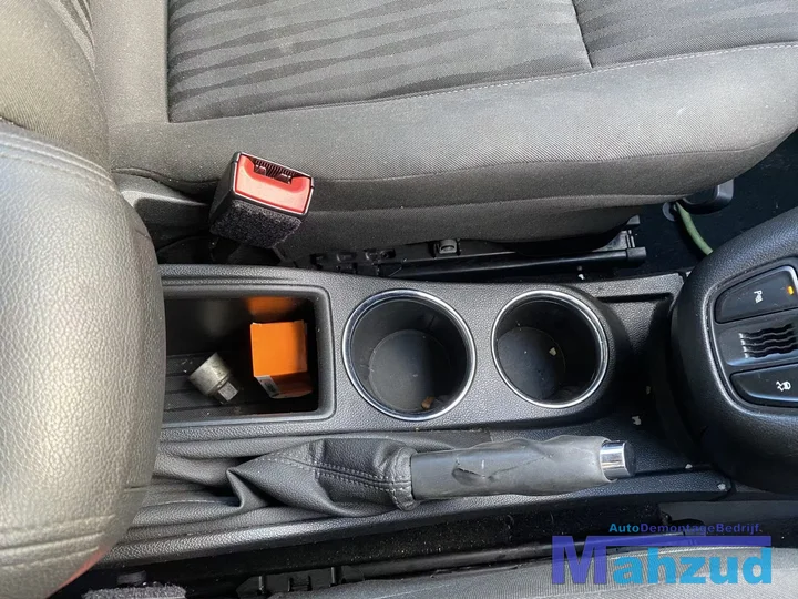 2016-opel-zafira-c-14-turbo-a14net-b14net-z10b-demontage-onderdelen — foto 25