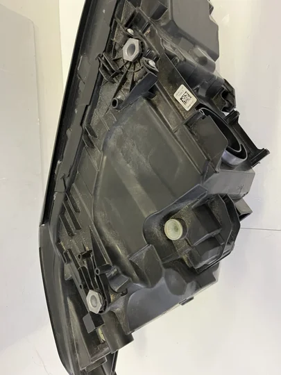 bmw-g30-g31-5-serie-vol-led-koplamp-rechts-849911501 — foto 13