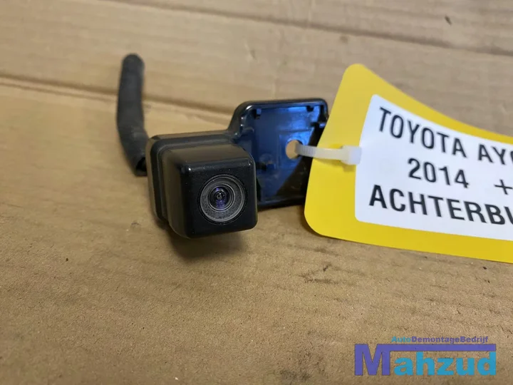 toyota-aygo-b40-achteruit-camera-achteruitrijcamera-2014 — foto 2