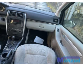 mercedes-b-klasse-w245-20-blauw-375-onderdelen-266960-motor — foto 15