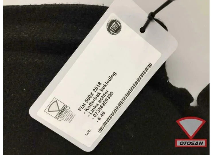 Fiat 500X 18 Bagageruimte Bekleding Links Achter 07356289390