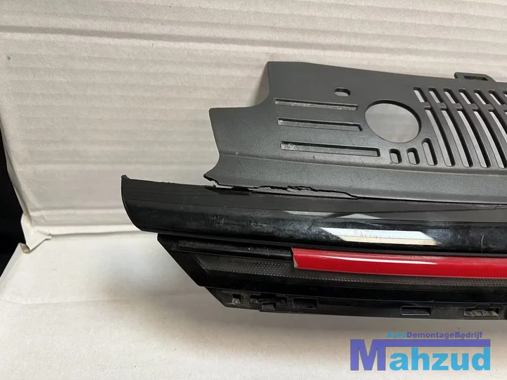 vw-golf-8-gti-grille-2021 — foto 6
