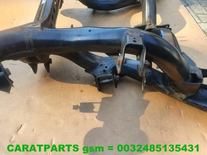 7p0500041-q7-achteras-touareg-subframe-cayenne-92a — foto 6