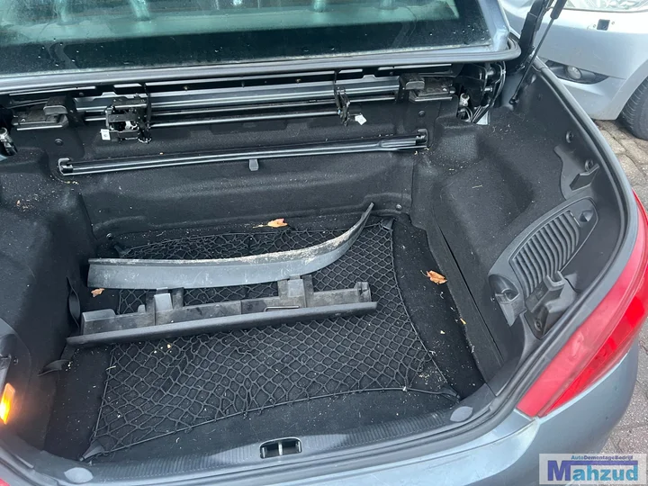 peugeot-207cc-kofferbak-delen-rolhoes-mat-thuiskomer-dakpomp — foto 2