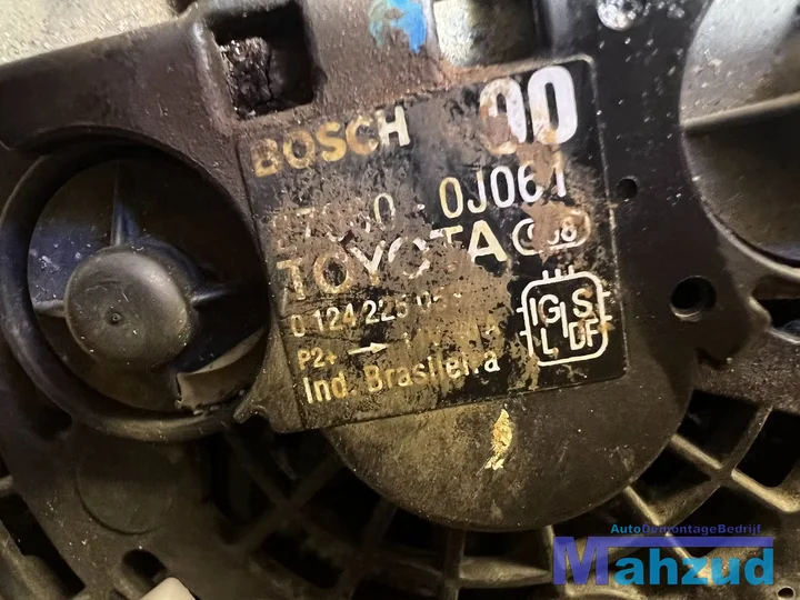 toyota-yaris-p9-13-dynamo-20052010 — foto 3