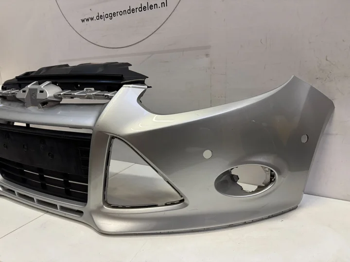 ford-focus-mkiii-mk3-voorbumper-bumper-bm5711757a — foto 2