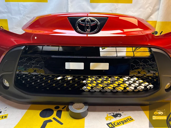 toyota-aygo-x-voorbumper-origineel-compleet-nieuw-met-pdc — foto 6