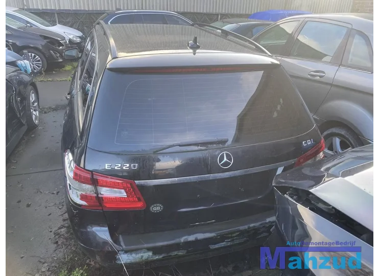 MERCEDES E-KLASSE S212 zwart 197 achterklep 2009-2016