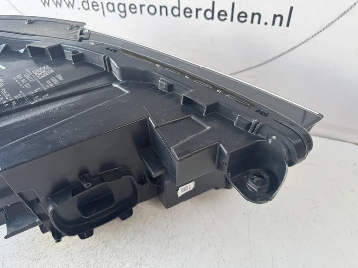 audi-q4-etron-vol-led-koplamp-rechts-89a941033 — foto 5