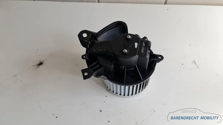 kachelmotor-fiat-fiorino-motor-ventilatie-ventilatiemotor-origineel-gebruikt-2008-2013 — foto 4