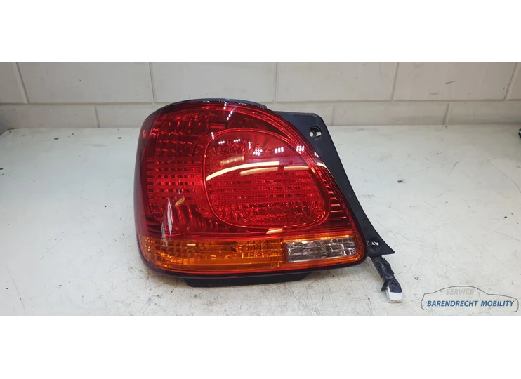 Linkes Rücklicht Lexus GS 300 400 430 Fahrerseite Original gebraucht 1999 / 2005