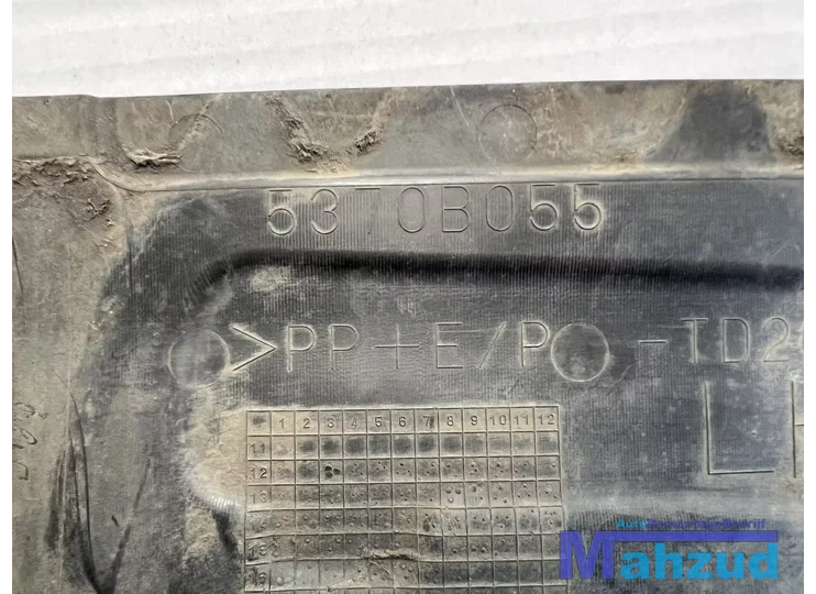 mitsubishi-outlander-phev-links-motorkap-afdekkap-2015-5370b055