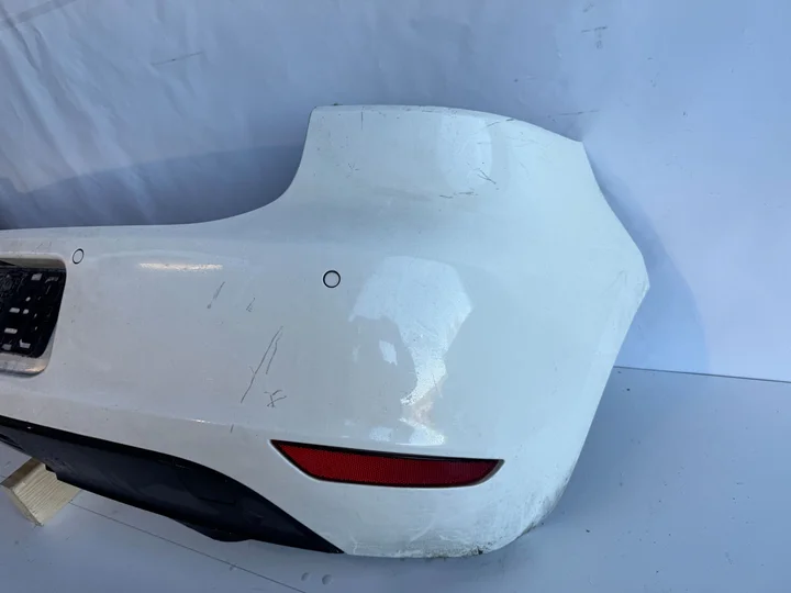 vw-golf-6-achterbumper-bumper-5k6807421 — foto 2