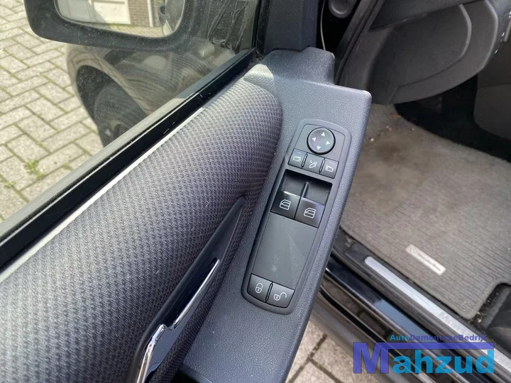mercedes-aklasse-w169-15-266920-191-zwart-onderdelen-demontage — foto 14