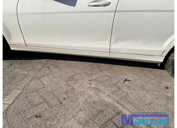MERCEDES C W204 wit 149 Links zijskirt sideskirt 2011-2014