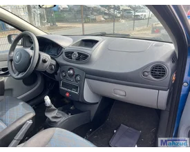 2006-renault-clio-3-12-blauw-tei45-d4f-demontage-onderdelen — foto 14