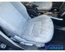 mercedes-b-klasse-w245-20-blauw-375-onderdelen-266960-motor — foto 20